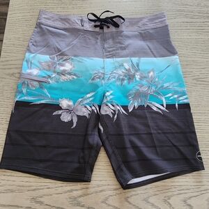 Men's O'Neill Hyperfreak Boardshorts - Size 32